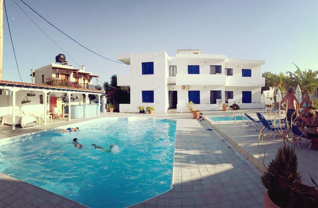 Helios Hotel Ajía Marína Kültér fotó